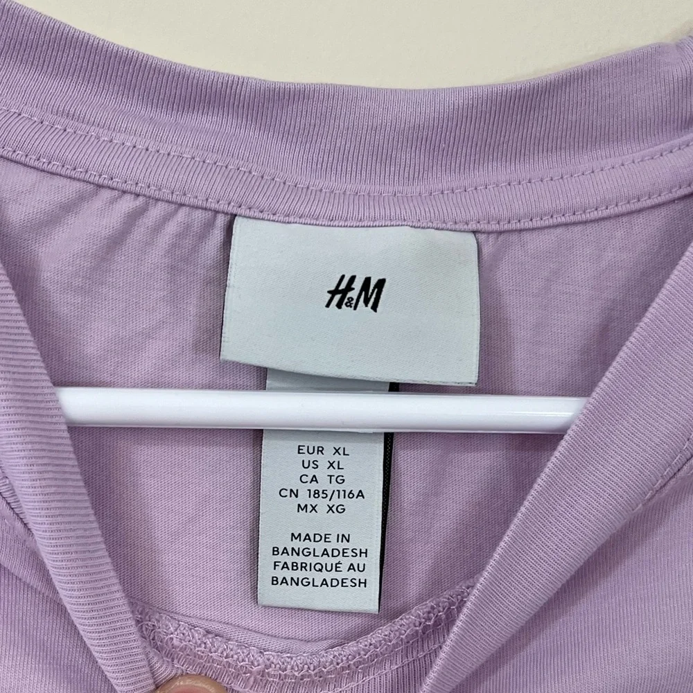 H&M Purple Lime Green Spherical Lune Graphic Tee - Picture 4 of 8